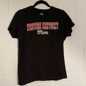 Western Kentucky Mom tee. Size L (juniors)